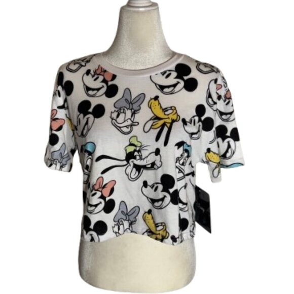 NWT Disney Short Sleeve Crop T-Shirt Size Large - Picture 1 of 7
